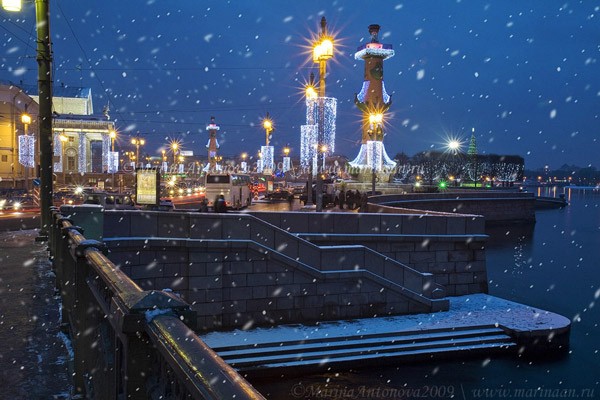 Freccia d’Isola Vasilyevsky a Capodanno Freccia d’Isola Vasilyevsky