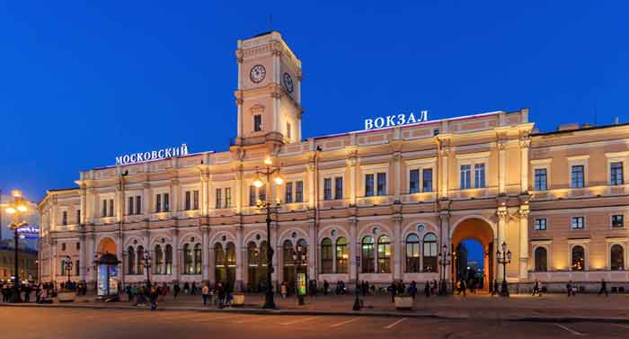 La stazione ferroviaria Moskovskij vokzal